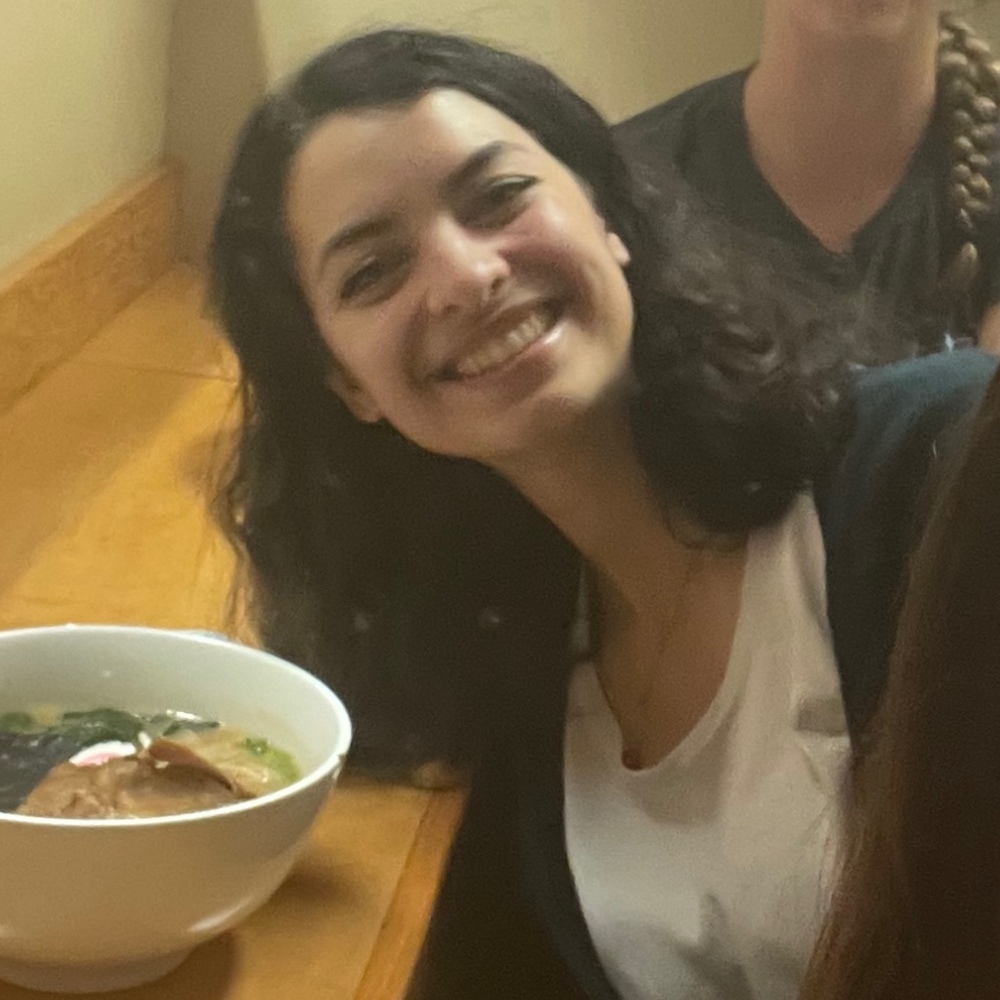 Meet your Posher, Mira